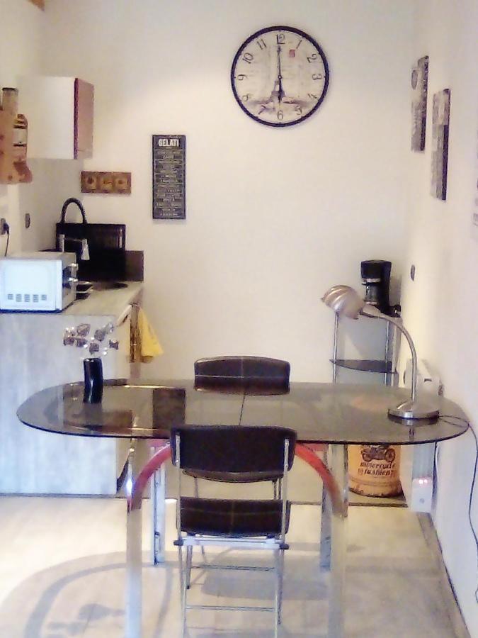 Dolce Casa Panzió Sainte-Foy-lès-Lyon Kültér fotó